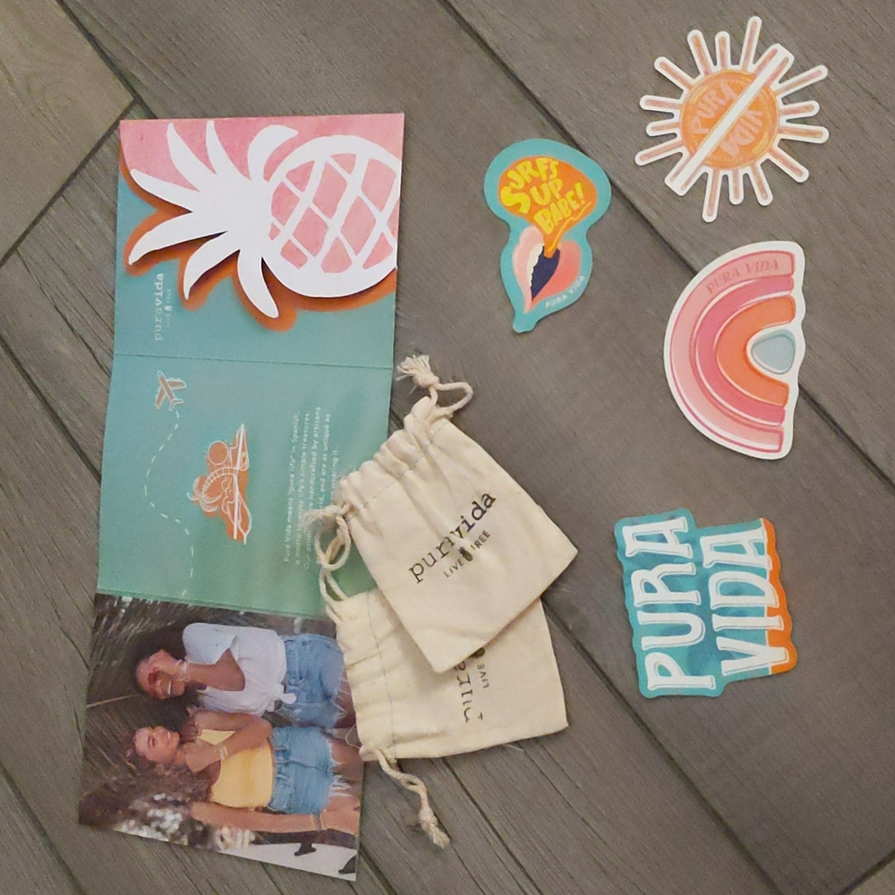 New Puravida Sticker Set & Bags